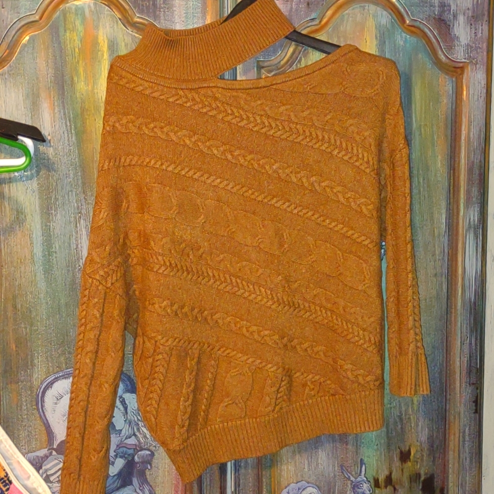 Fall cold shoulder sweater camel color ribbed trending style